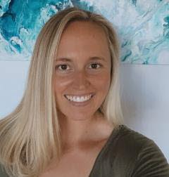 Photo of Dr Penelope Thomas.