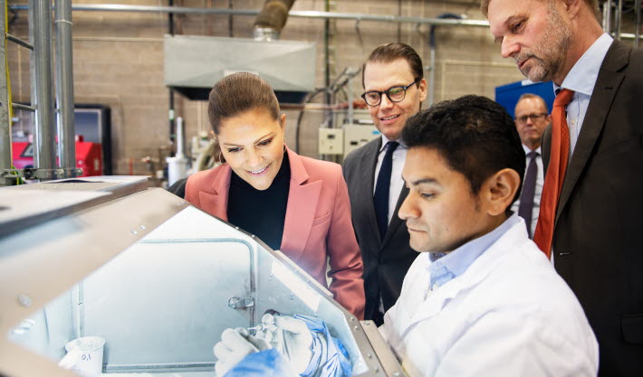 HKH Crown princess Victoria and HKH prins Daniel visits H&ouml;gan&auml;s