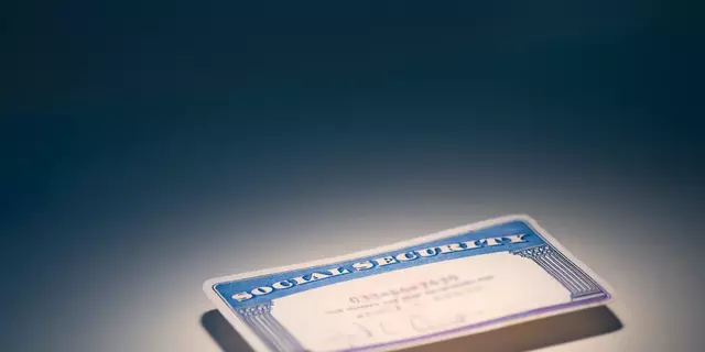How Inflation Changes the Social Security Claiming Decision