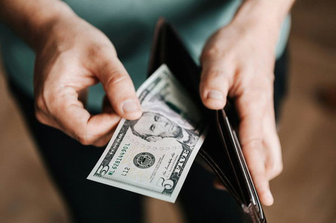 Kenali 5 Cara Menghemat Uang Lebaran yang Anti-Boros