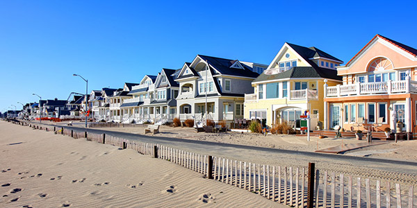 houses on the shore