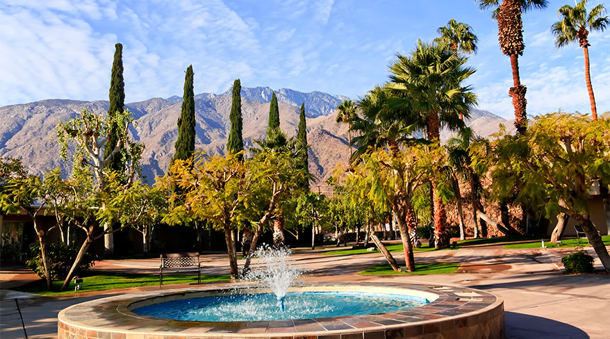 21382-palm-springs-blue-fountain-c.jpg