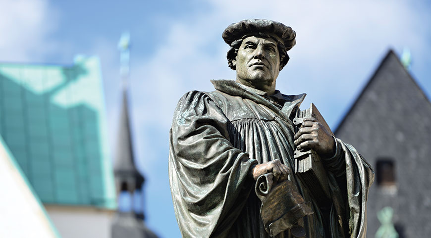 24357-Martin-Luther-Monument-lghoz.jpg