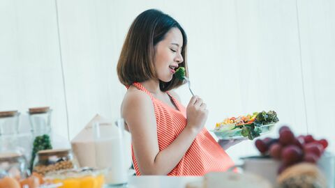 Asupan gizi lengkap dan penuh nutrisi untuk ibu hamil