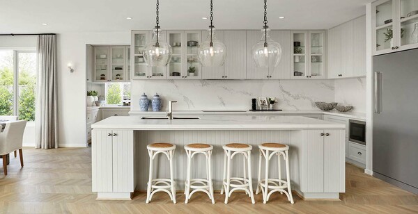 Hamptons: Timeless Coastal Style for Modern Homes