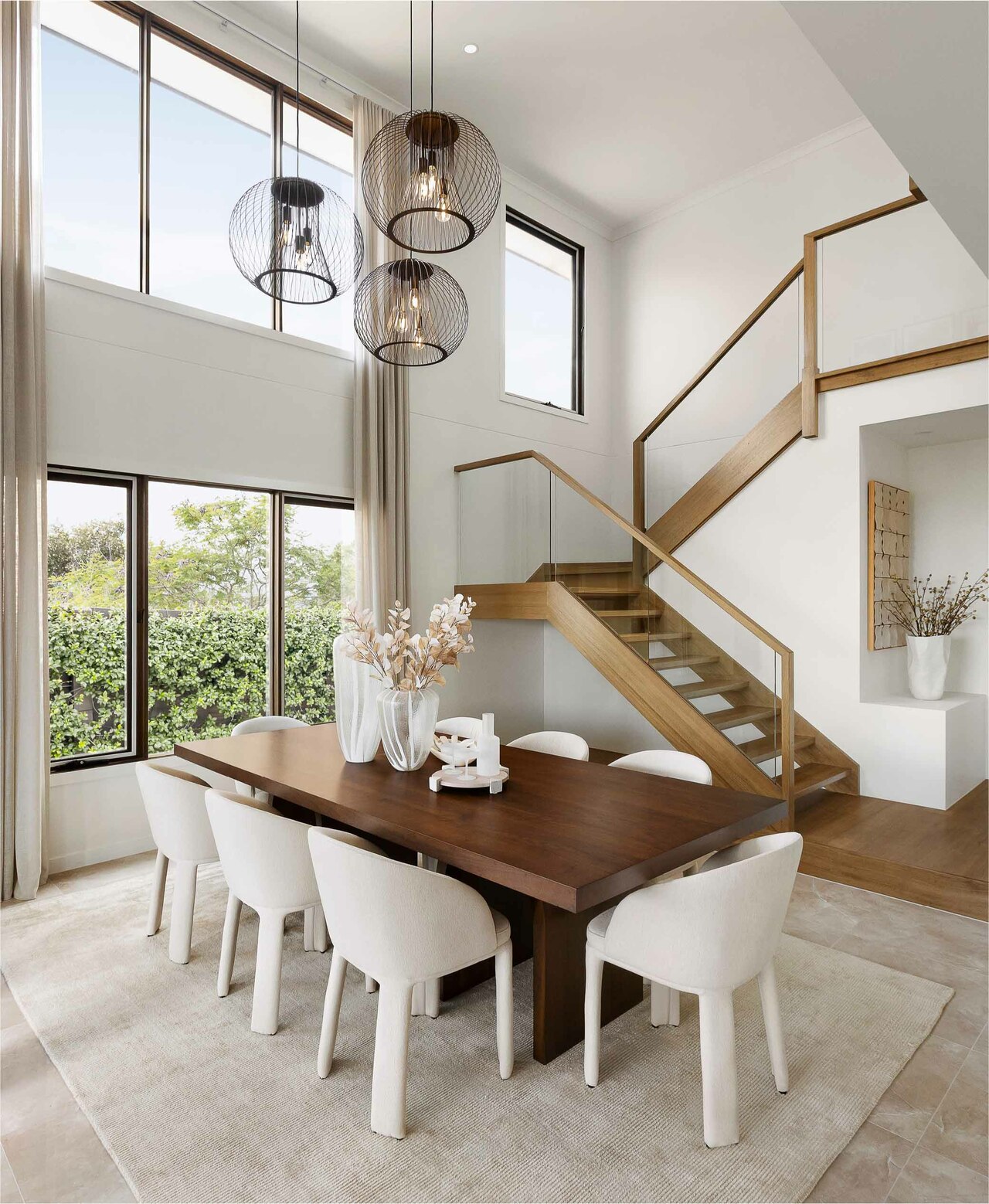 Carlisle Homes_Body 1_Body 1_How-Windows-Define-Your-Home-s-Street-Appeal.jpg