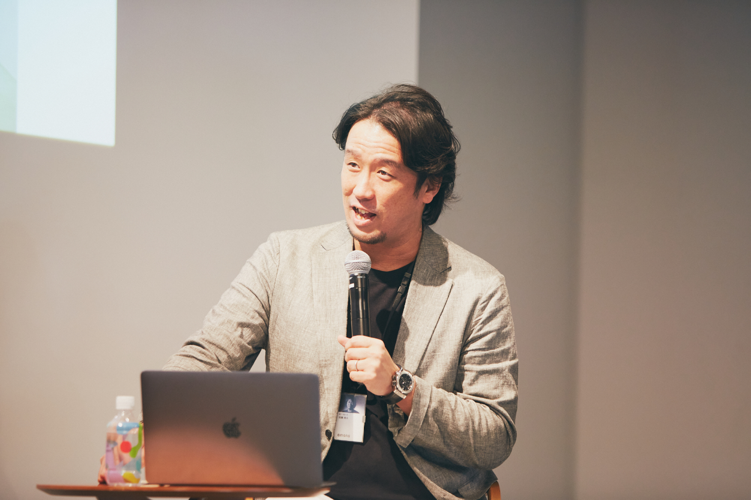 Yuta Sato talking