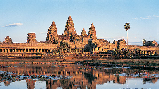 19033-Angkor-Wat-Mekong-River-Life-in-Cambodia-Vietnam-lgHoz.jpg