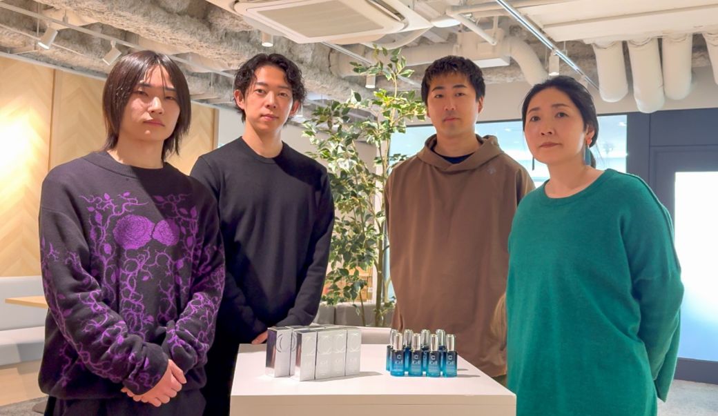 名古さん、松村さん、櫻井さん、謝花さんの集合写真