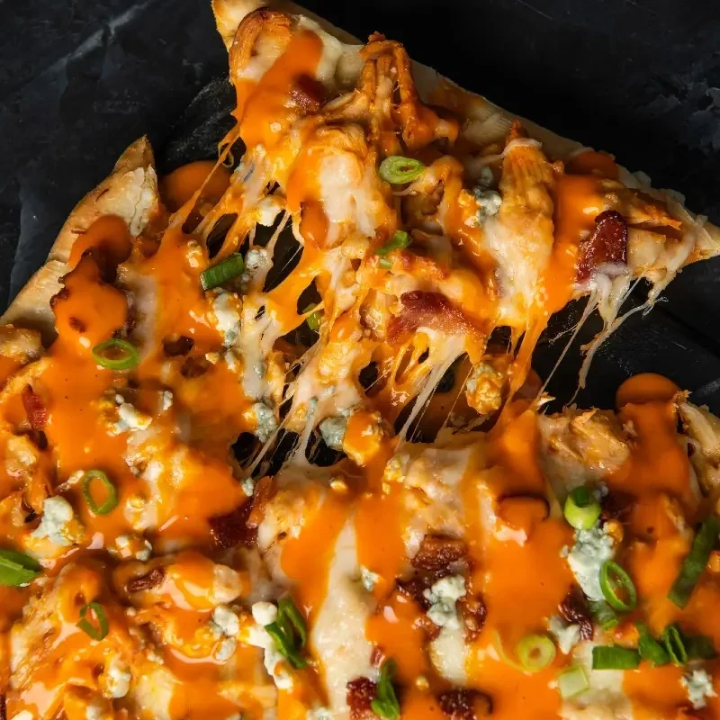 Franks RedHot Loaded Buffalo Chicken Flatbread-800x800.webp