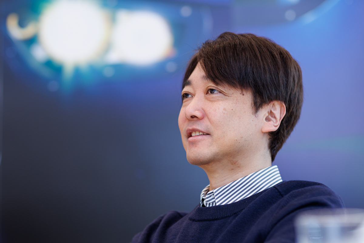 株式会社グッドデザインカンパニー 水野 学（みずの・まなぶ）さん。企業ブランディングを目的としたデザインの基本方針策定から具体的なデザイン提案まで手がけた。