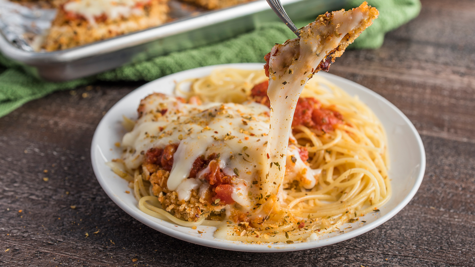 cheesy_crusted_chicken_parm_2000x1125.jpg