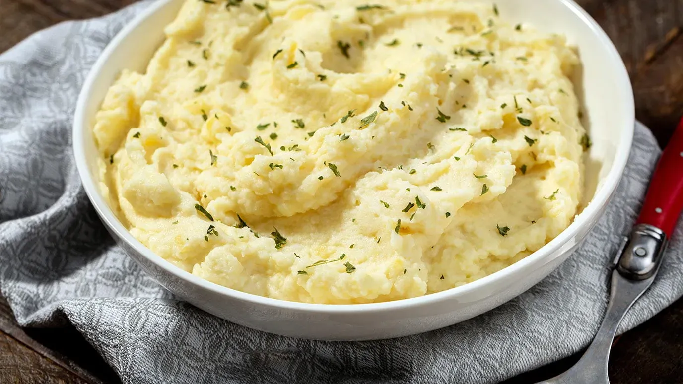 garlic_mashed_potatoes_1376x774.webp