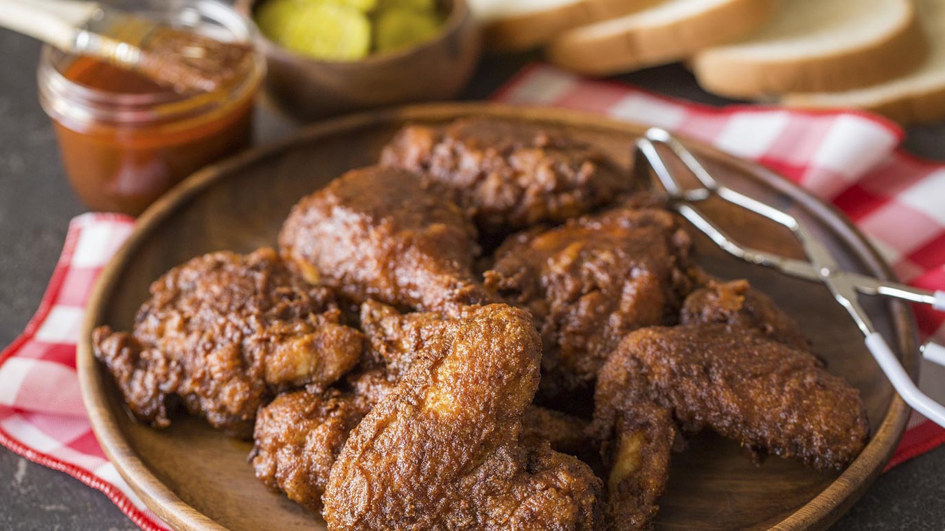 nashville_style_hot_chicken_2000x1125.jpg