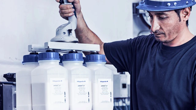 Customised AM metal powders