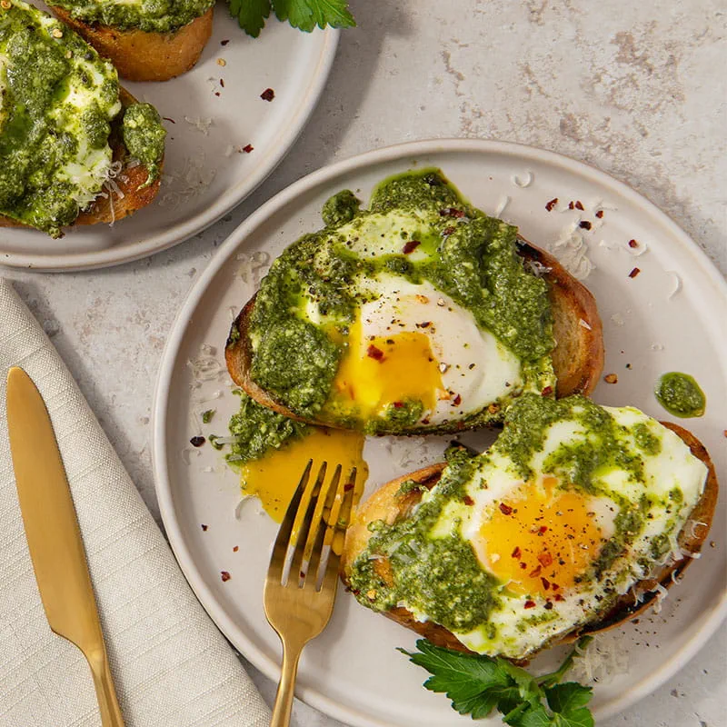 MCK_Q3_24_SEO_Recipe-Images_MarchPesto-Eggs_800x800.webp