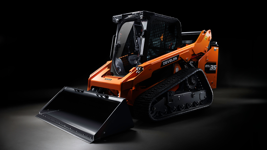 DEVELON DTL35 compact track loader with bucket.