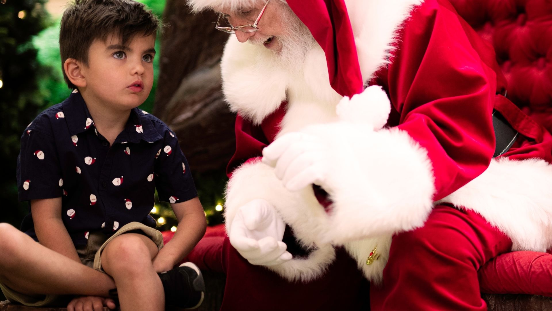 Sensitive Santa Photos at Grand Central