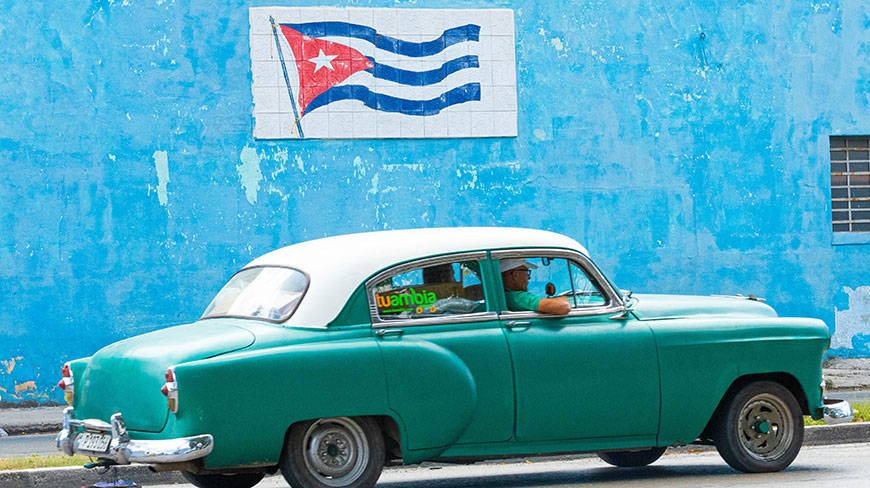 22879_CU_Havana_Walking-Tour-c.jpg