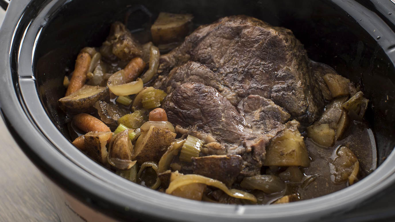 slow_cooker_family_pot_roast_2000x1125.jpg