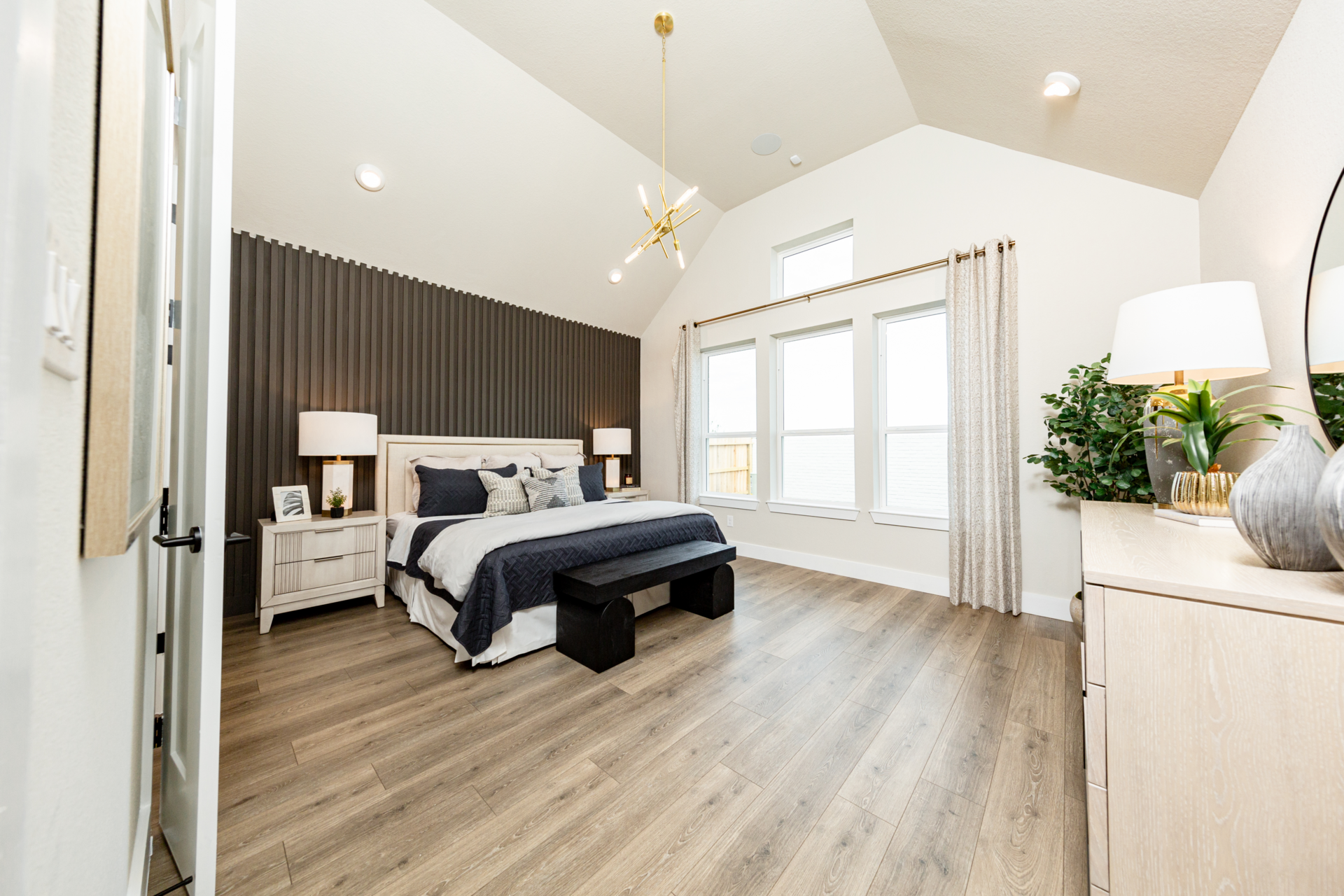 0fd55ea2-30b6-4017-ba0c-a40d69291d2e