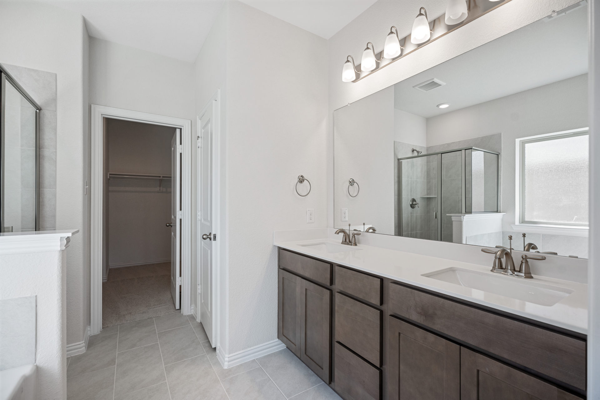 10ab8652-3de8-4421-aa85-a01af1ea8b0d