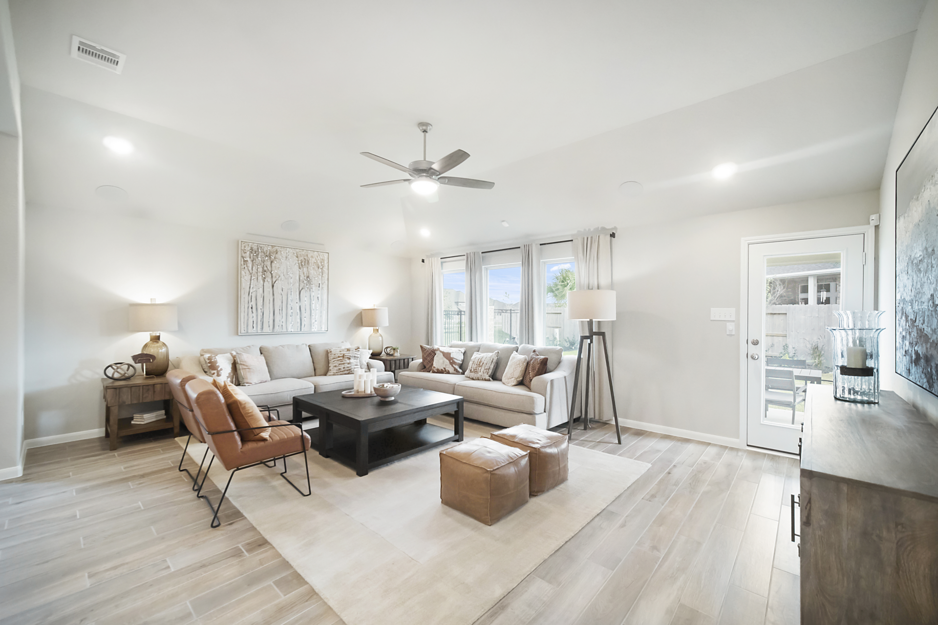 1ca405ae-06e9-4e1e-8494-a4b9d1641e16