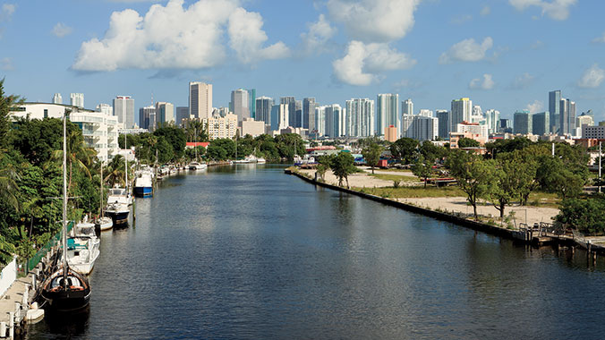 20394 - many faces of miami