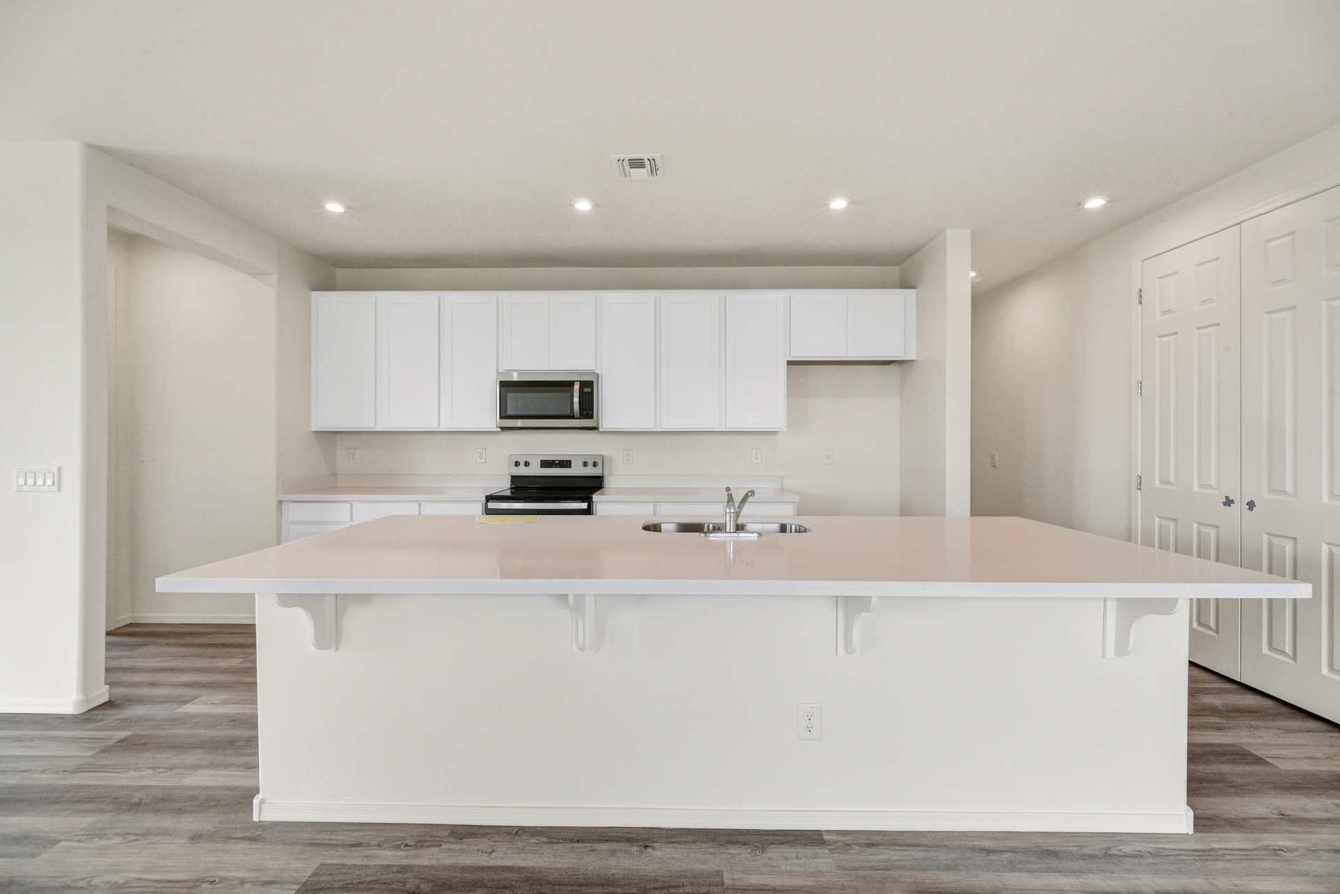 210f2234-3096-4e4e-9a90-53c62a499f96