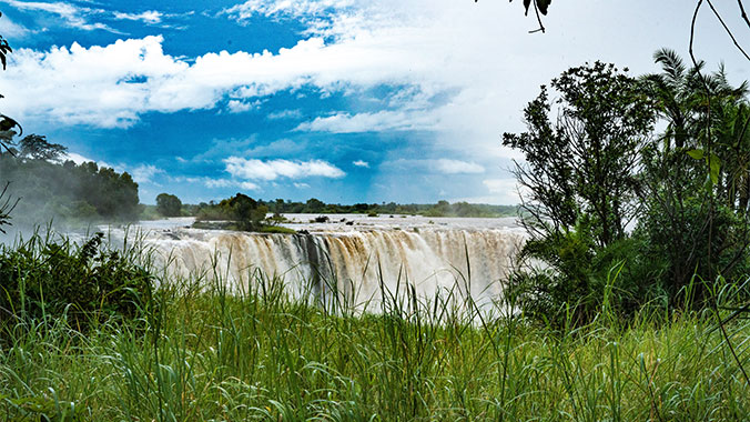 Southern African Safari Train Trek