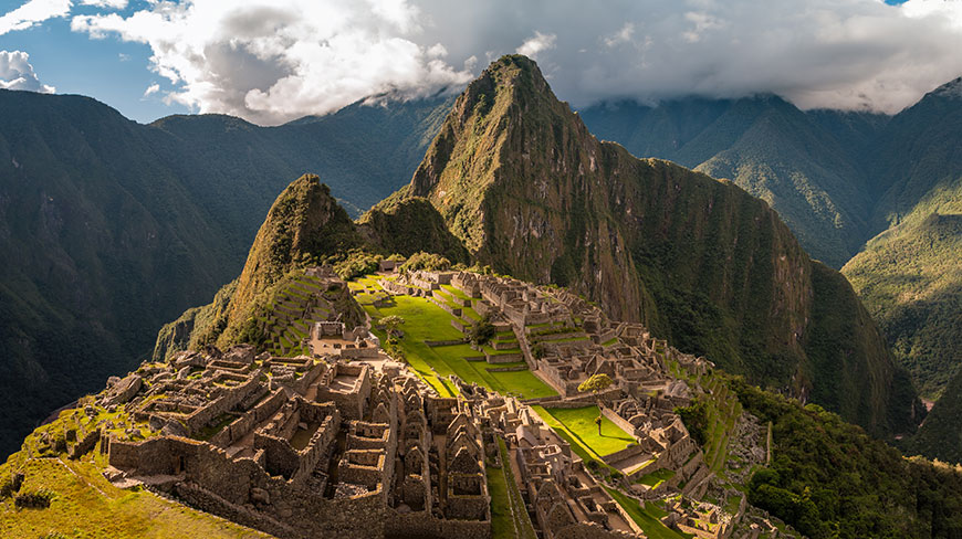 22809-PE-Machu-Picchu-c.jpg