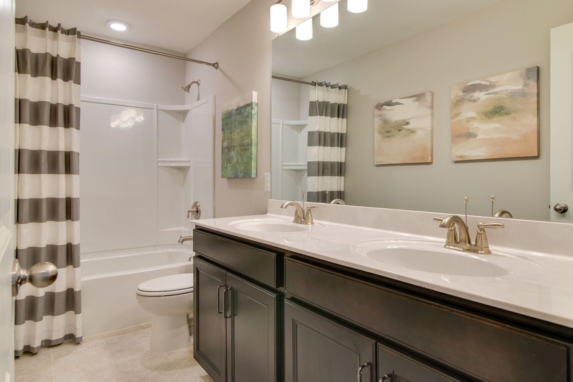 372af143-0bd5-426c-aaf2-1101a48b5fa3