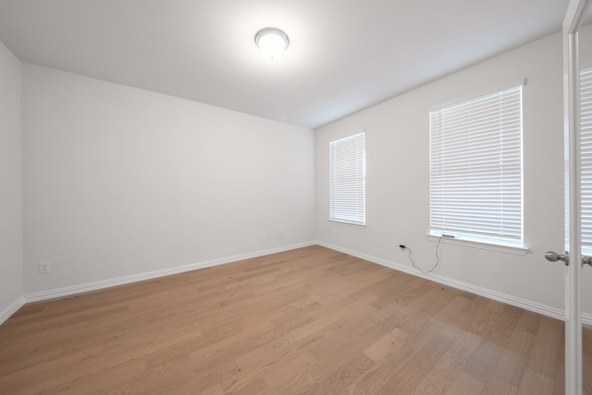 37792c19-e27e-4a0f-aeb0-21143cccfc53