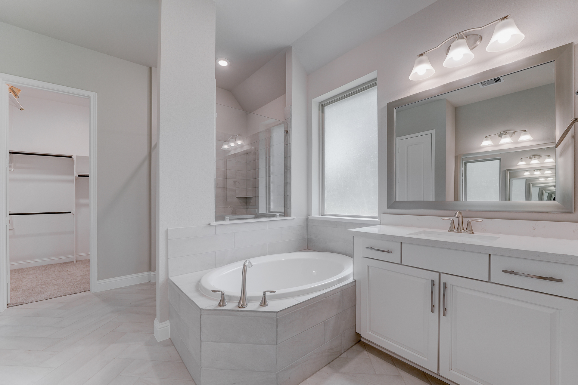 57b6f55d-666d-4965-9434-85606f6b0a83