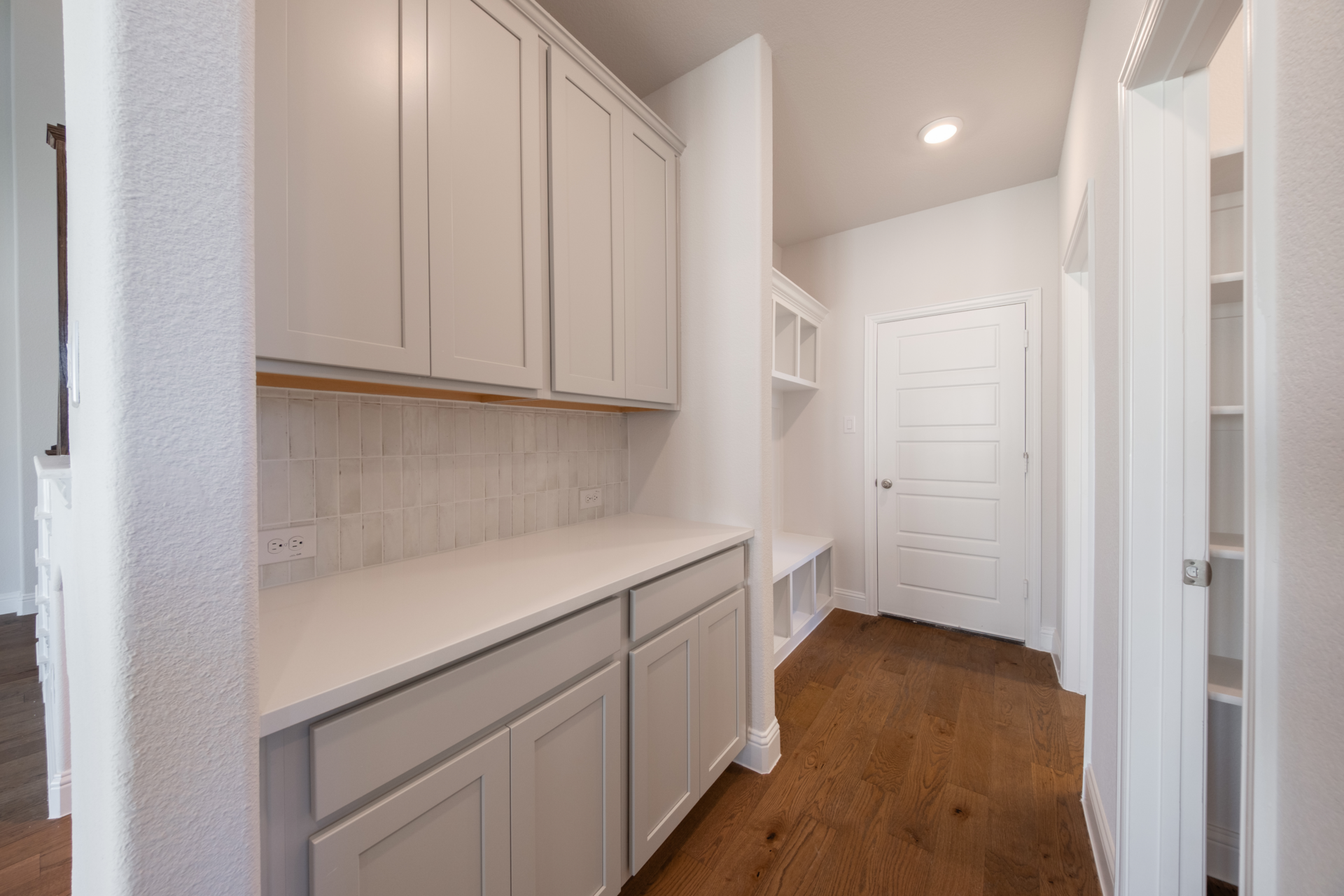 5c340c43-7e04-4188-9ec8-1fbd8f4c7e15