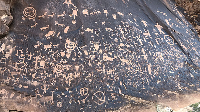 Hiking Arches and Canyonlands National Parks
