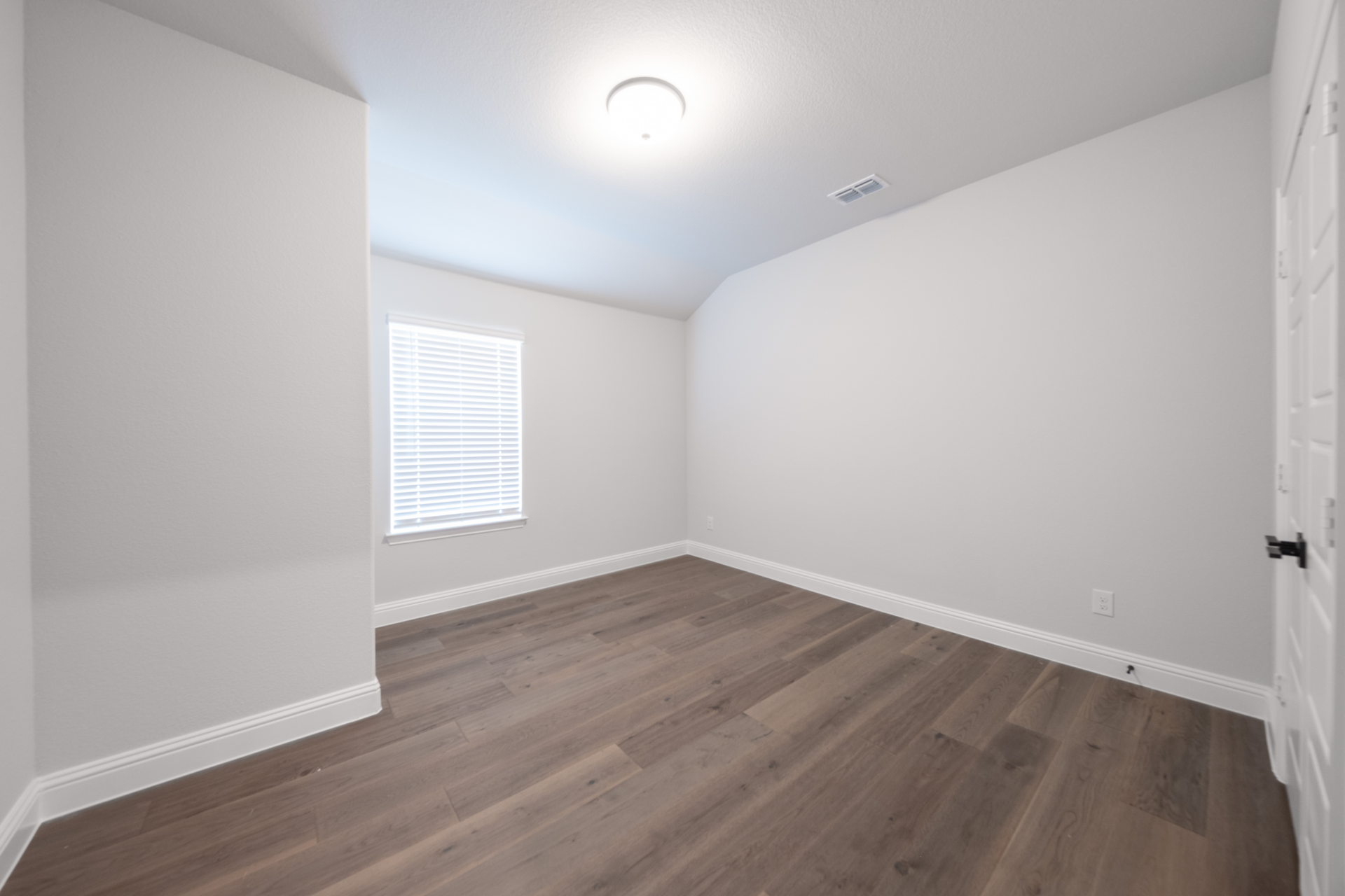 762310b4-960f-41f6-b0b6-46af227df8a5