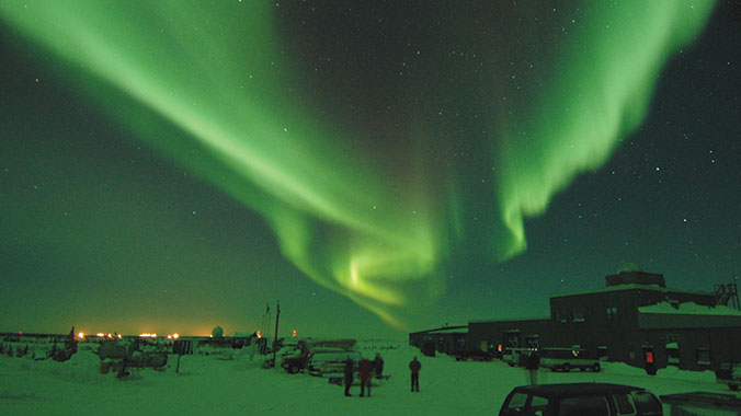 Into the Arctic Skies: Aurora and Astronomy in Churchill