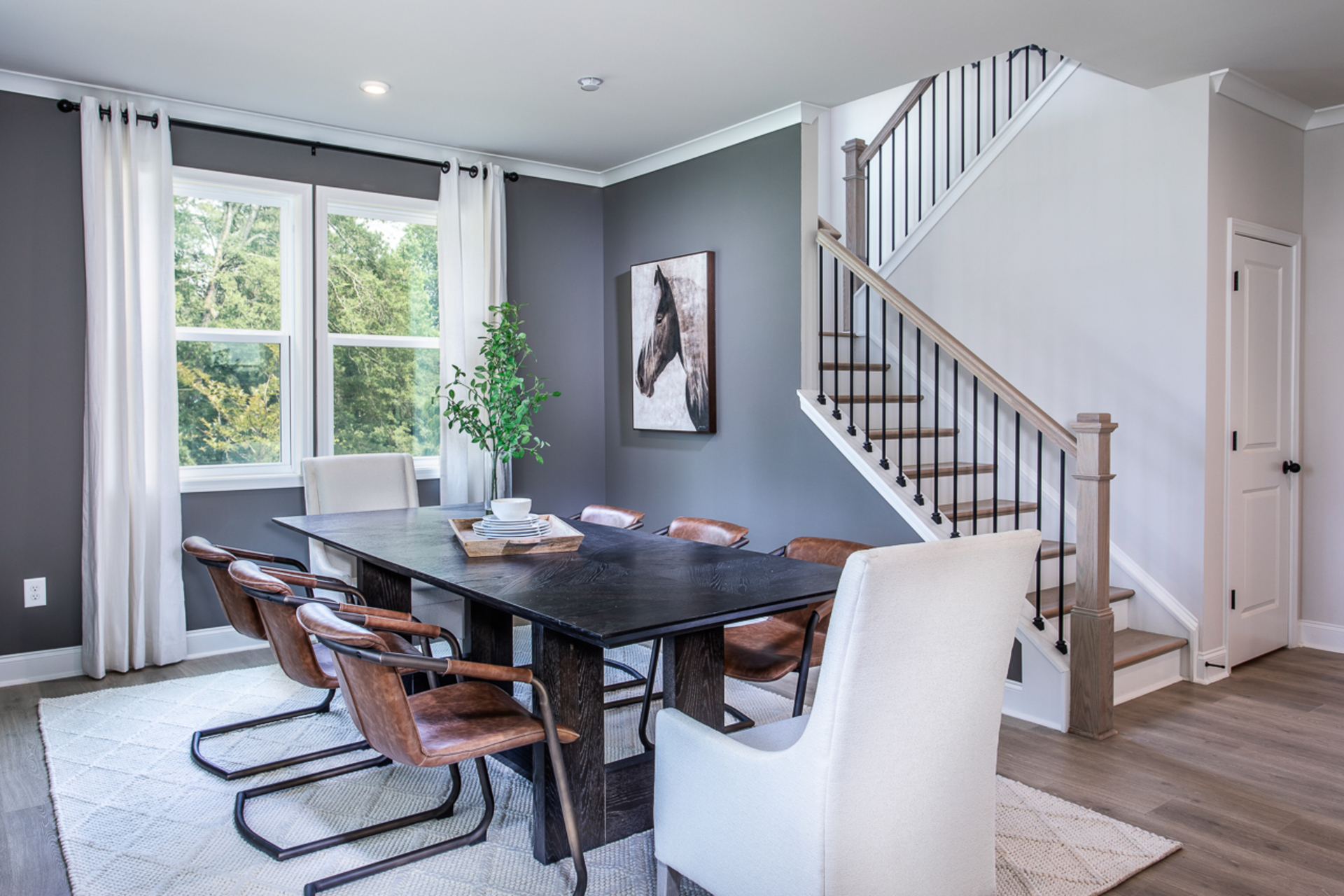 7ab26dc1-bfaa-40bf-8dc4-806aff5893f9