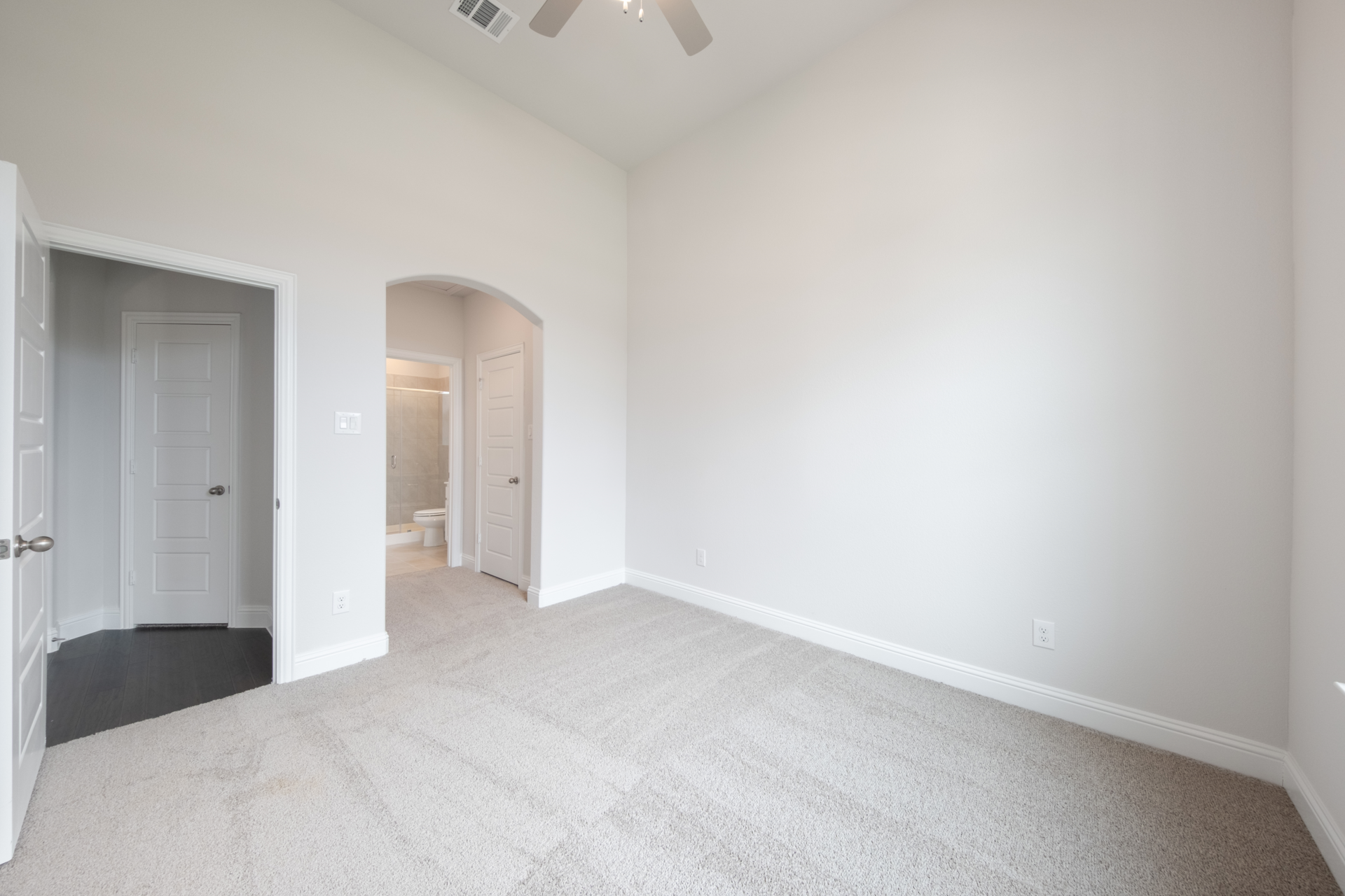 84097b41-587b-4bab-8707-4991cb781b7f