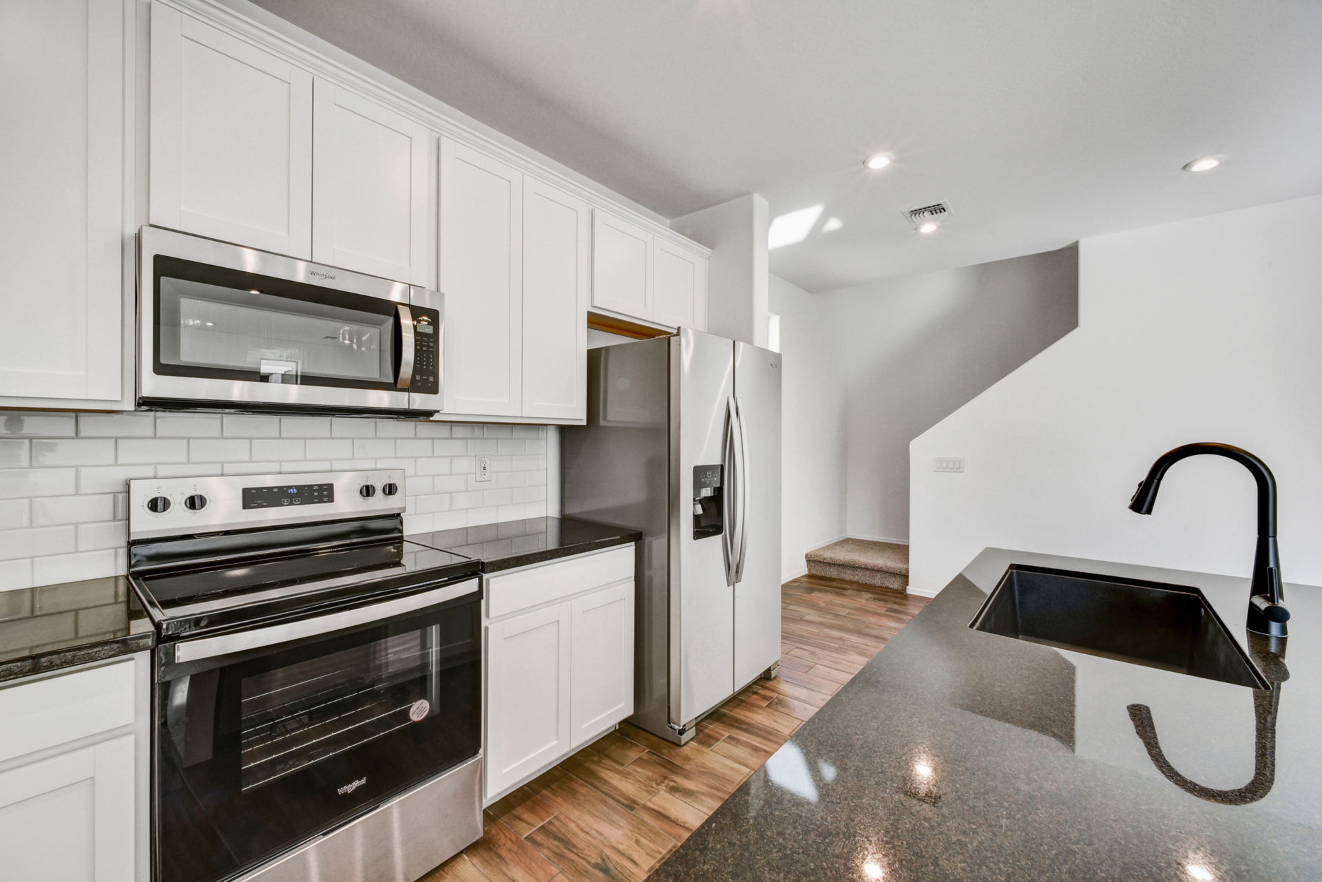 858eb1e7-74e0-4e96-8b01-6e04f4eb1be6