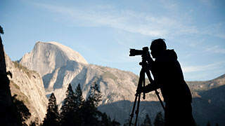 8713-photograph-yosemite-national-park-capturing-waterfalls-cliffs-domes-smhoz.jpg