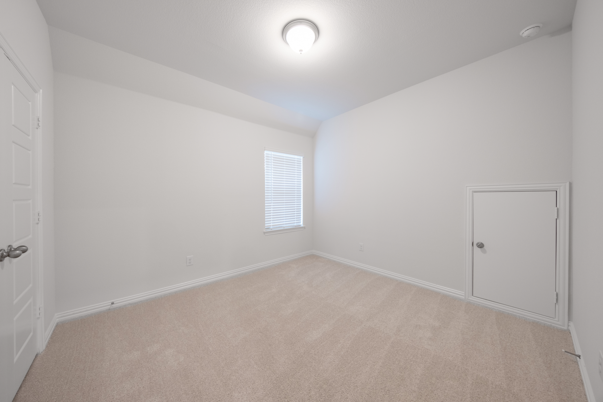 8cb863b4-bd11-4132-97f8-7d3583da0736