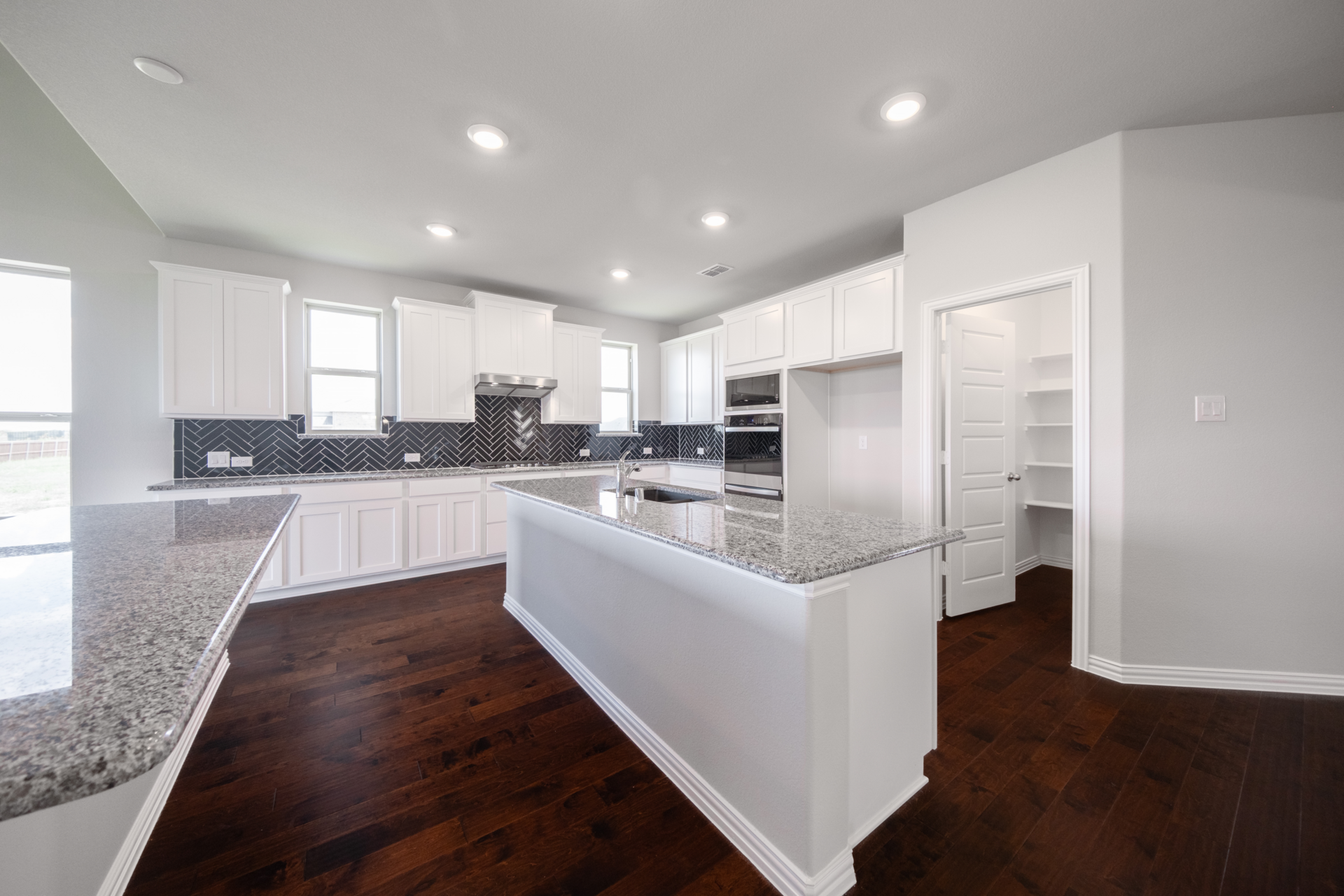 8d854562-1ae5-47cd-a1cf-158fa175b70b