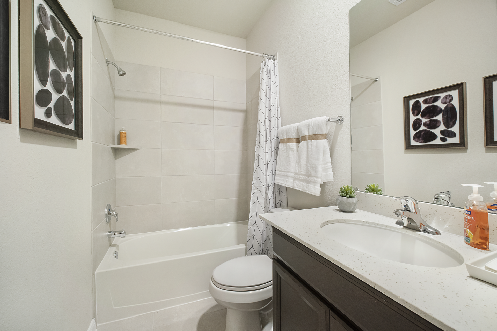 92d309f4-1a1e-46da-bf80-dc1681cfc817