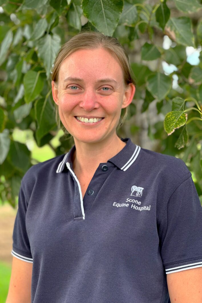 Photo of Dr Amy Williamson.