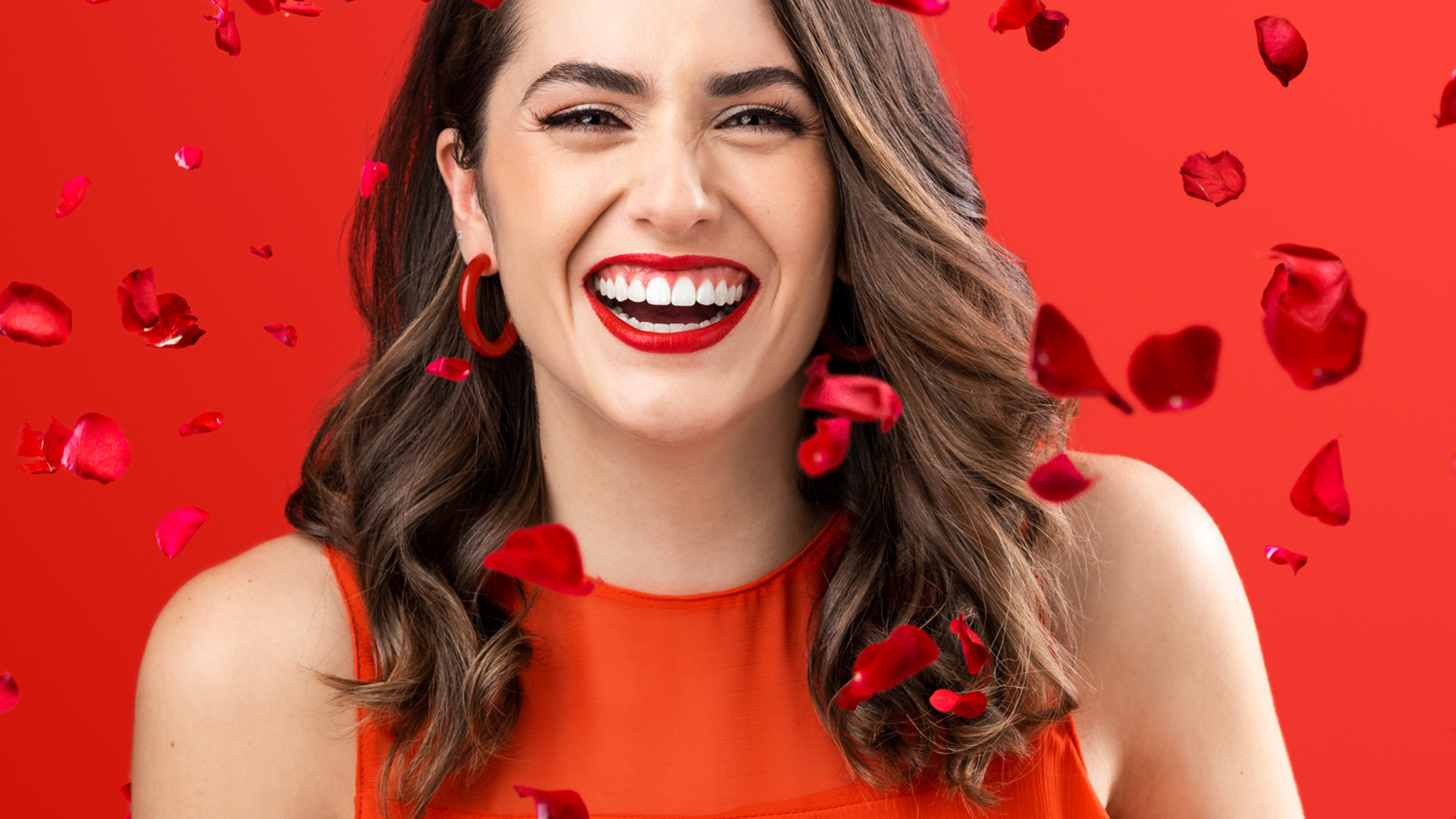 BrandCampaign_380_wPetals_web_6349e739_67a8_45ff_9ab3_4b868656eee0.png