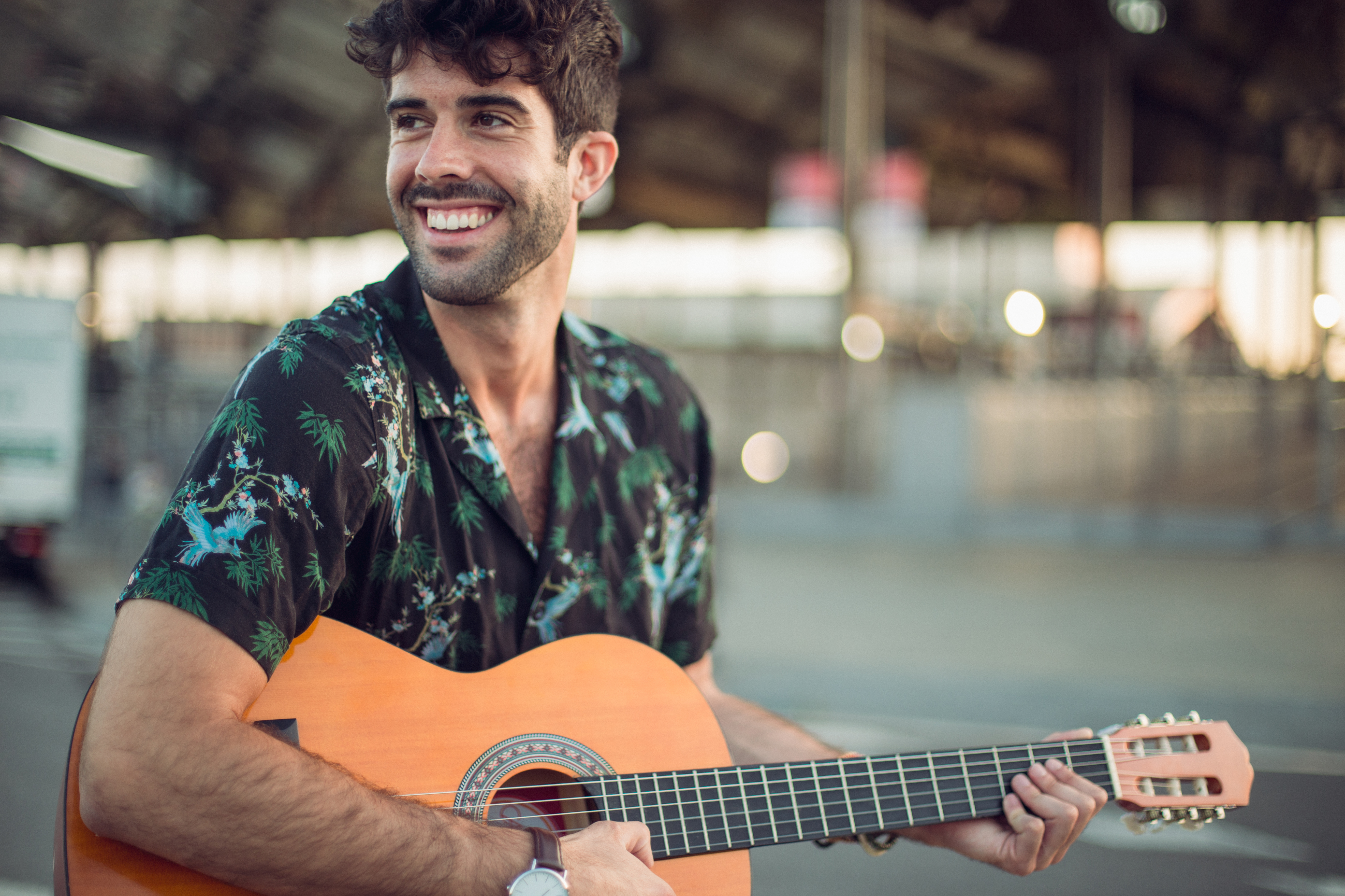 acoustic performance playing guitar 