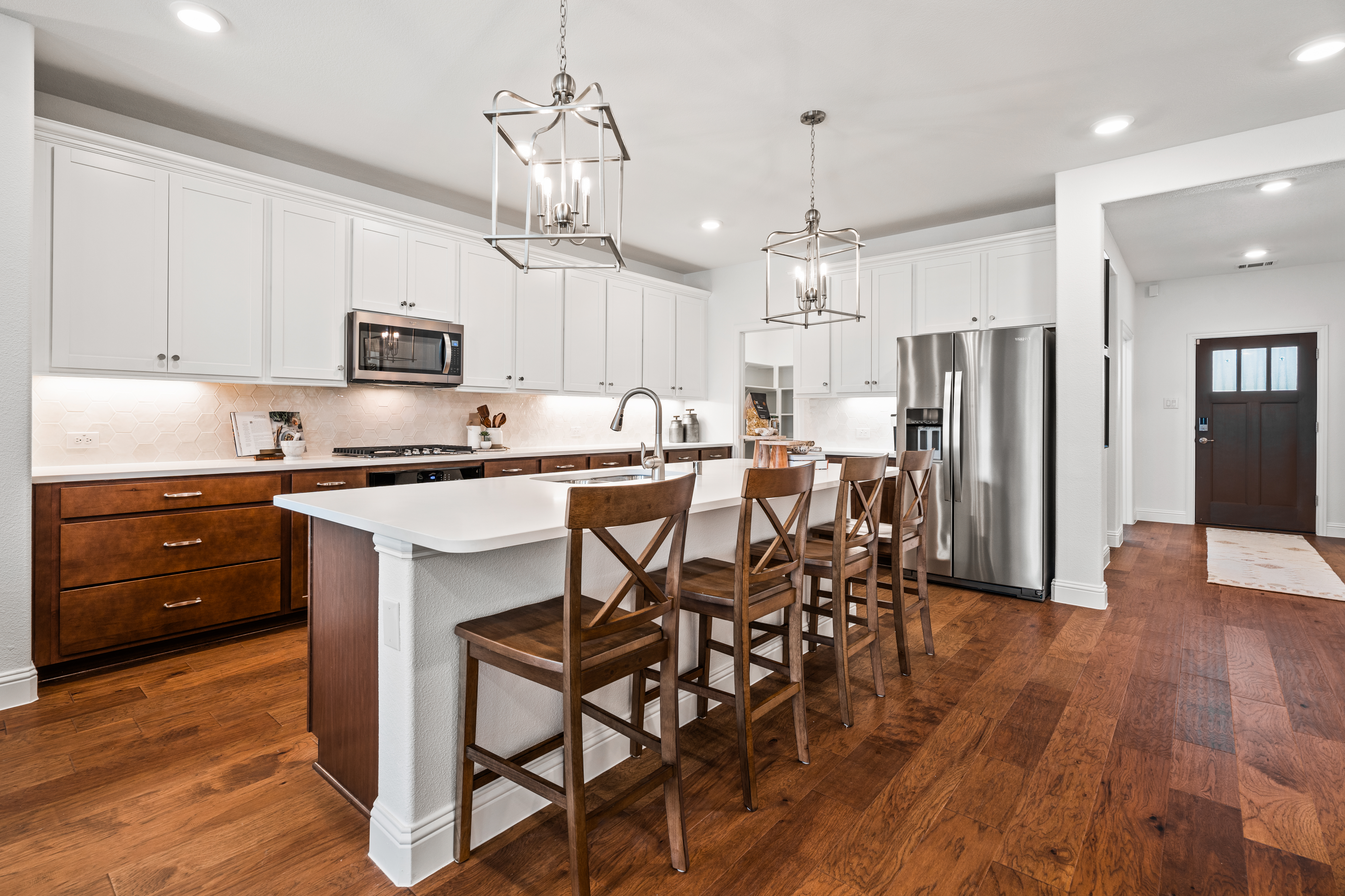 Cascade at 304 Oak Street, Dorchester, Texas: photo 3