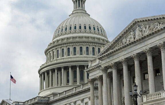 Side view of the U.S. Capitol building